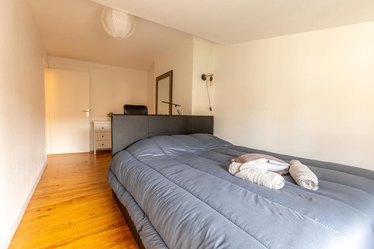 Le Double Pirou # 2 Appartements # Halte Auvergne Thiers Eksteriør billede